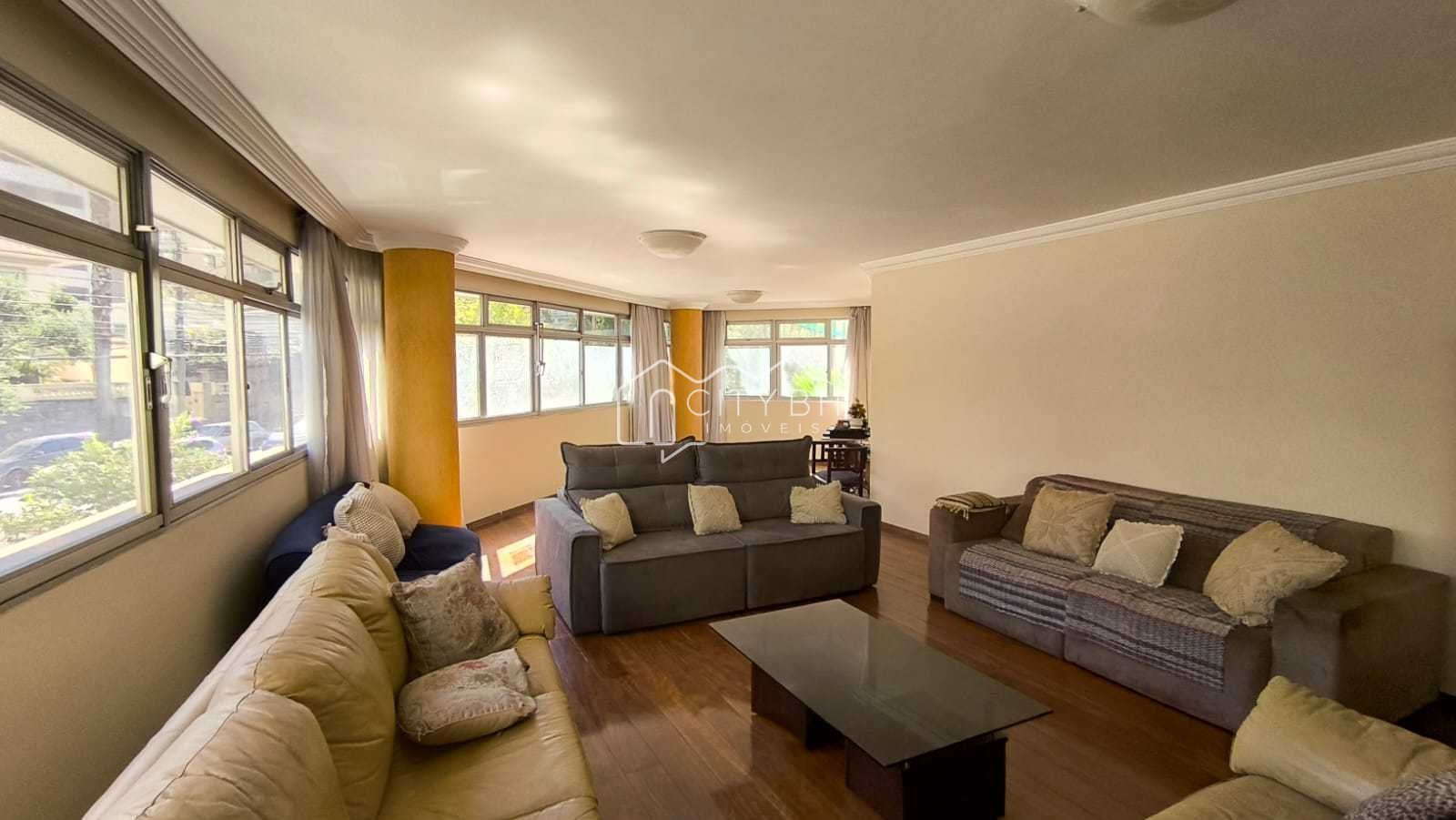 Apartamento com 4 quartos, 1 suite, 2 vagas