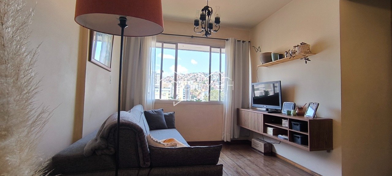 Apartamento 3 quartos no bairro Vila Paris.
