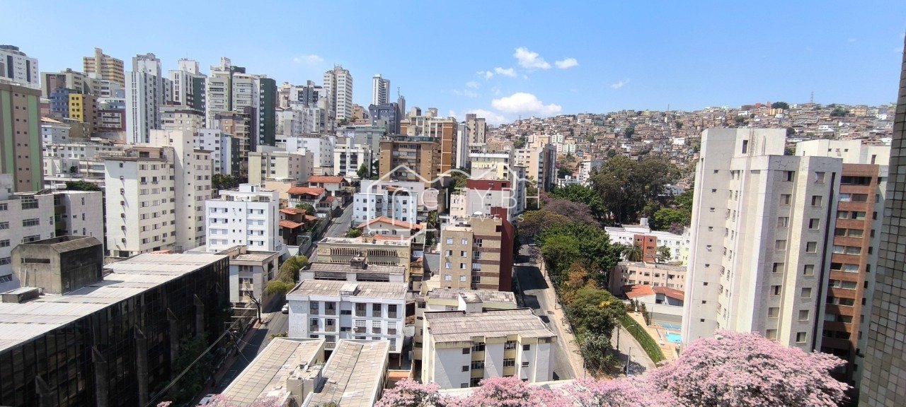 Apartamento 3 quartos no bairro Vila Paris.