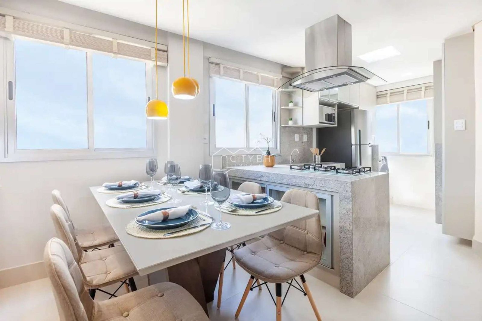 3 quartos, 1 suite, 1 vaga, 130m² no Santo Antônio.