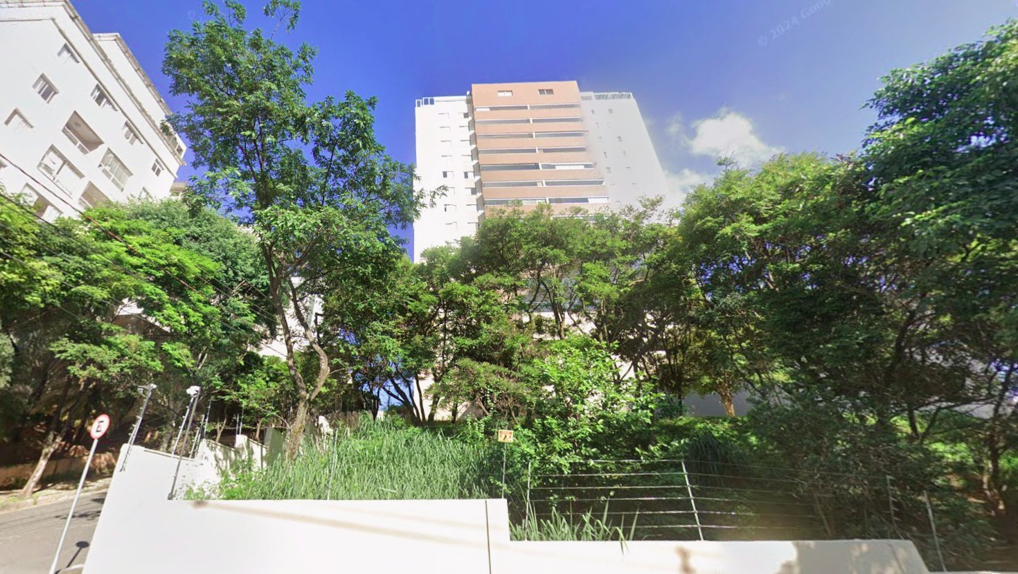 4 quartos, 1 suite, 3 vagas, 126m², Buritis