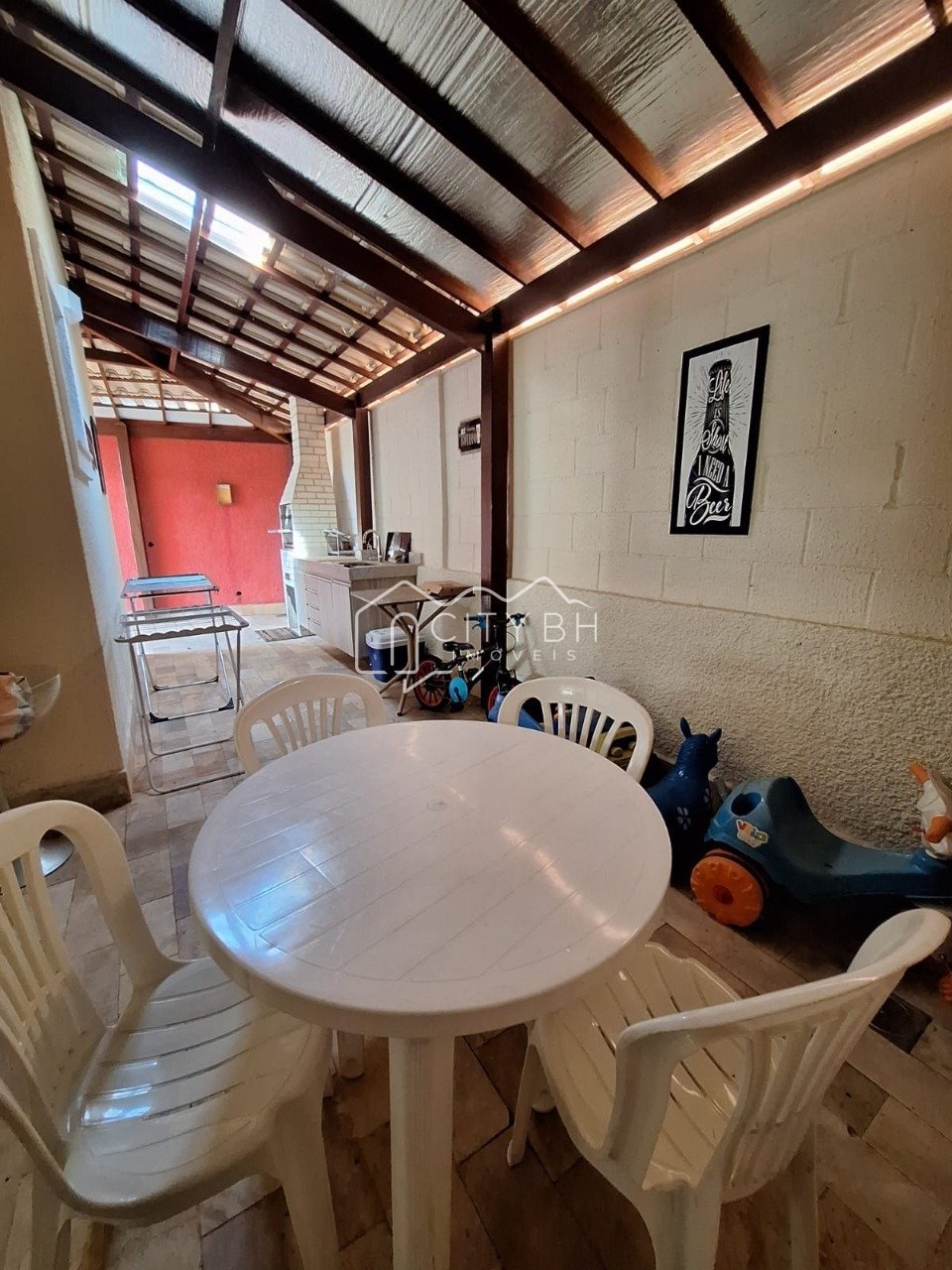 Casa para venda no Village Royale em Nova Lima