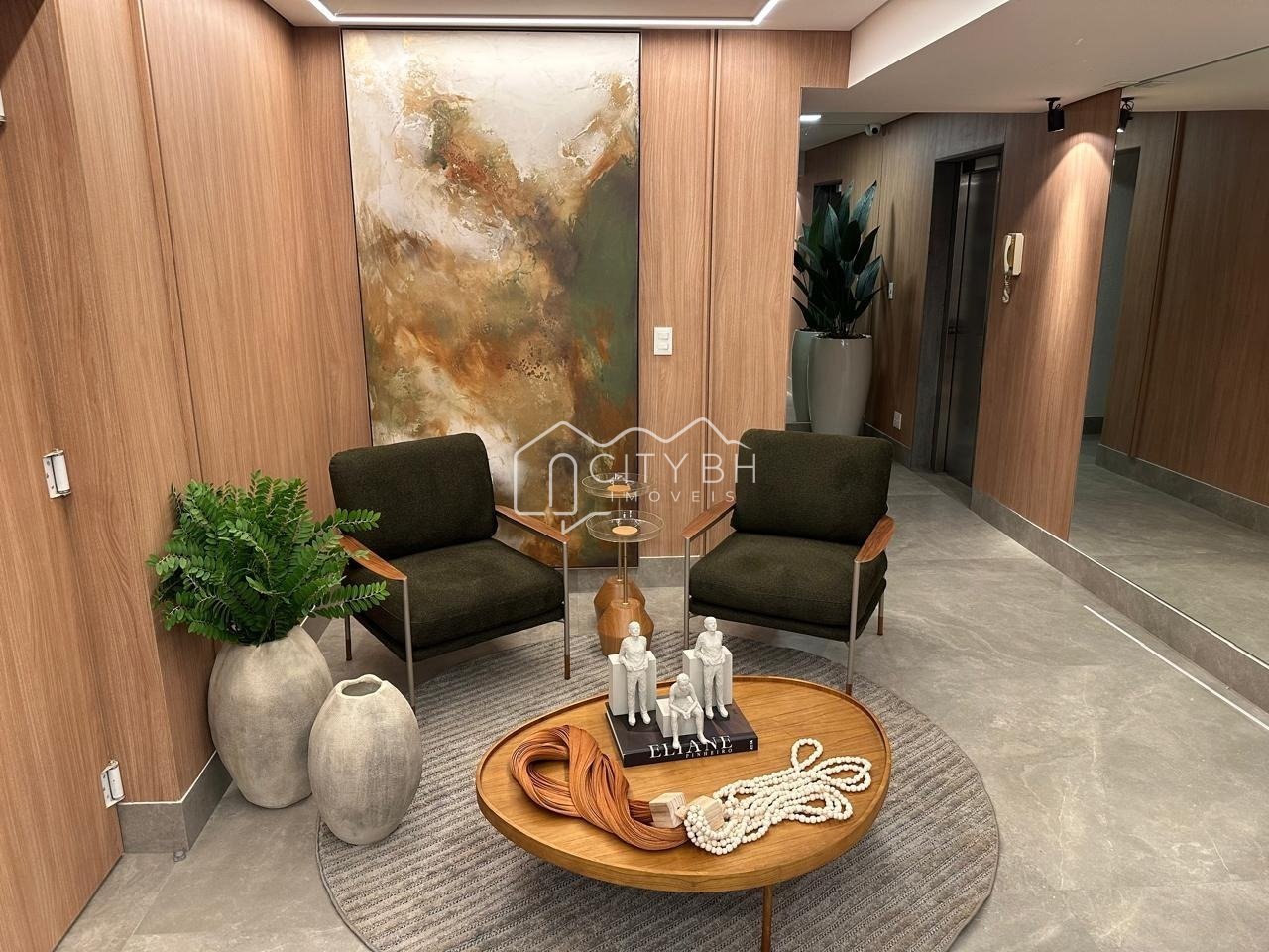 Apartamento de 2 quartos no Santo Antônio.
