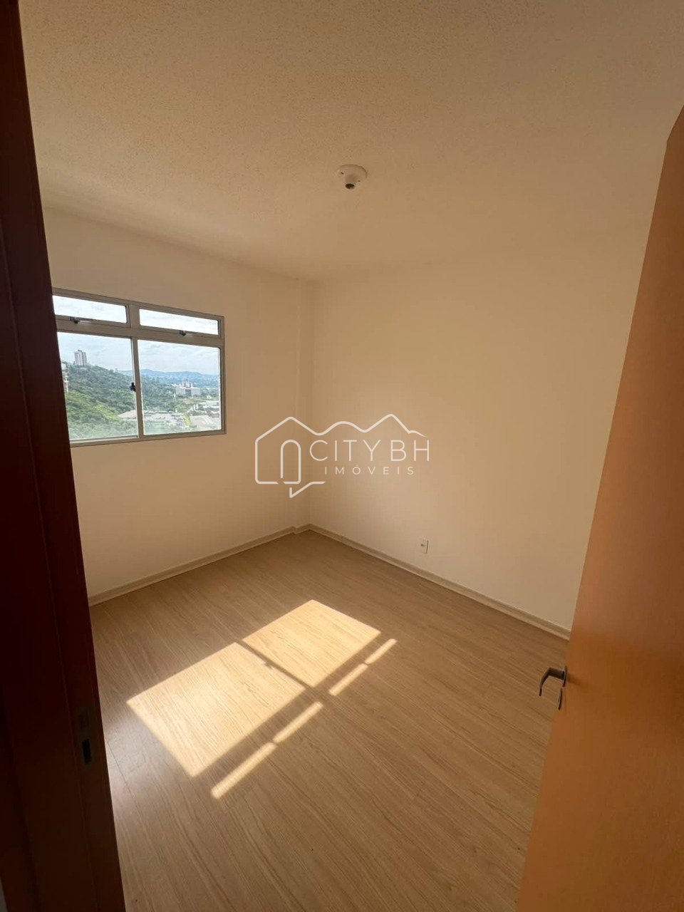 Apartamento de 2 quarrtos a venda no Ville Hollywood