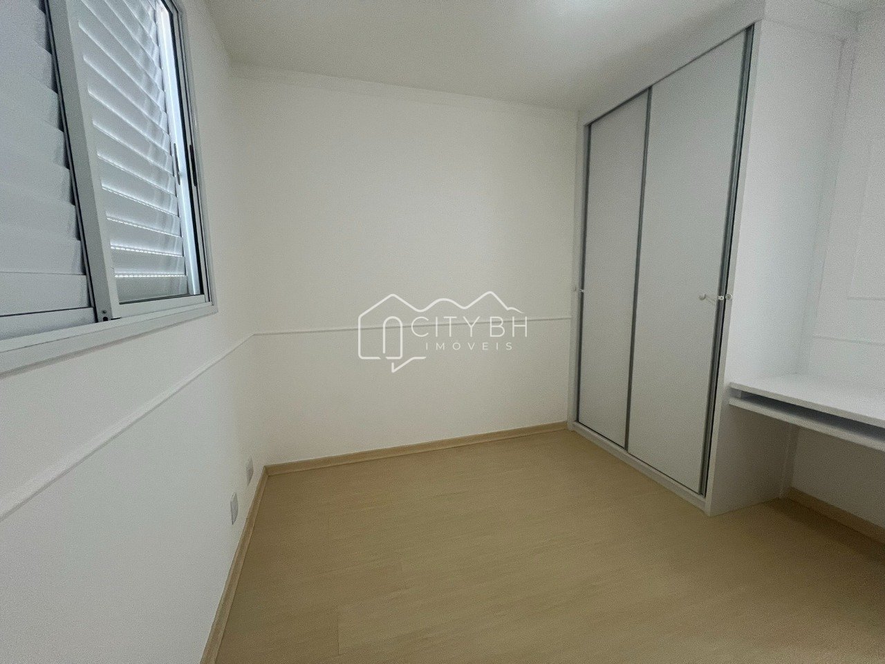 Casa para alugar no condomínio Village Royale - Nova Lima
